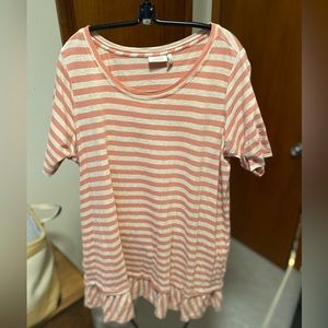 Logo by Lori Goldstein cotton tee